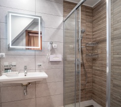 "Джуниор Сюит" в Золотой якорь