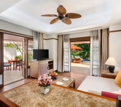 Четырёхместная вилла Pool Deluxe с 2 комнатами рядом с пляжем в Отель Santiburi Koh Samui