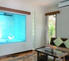 Люкс Business рядом с пляжем в Samet Ville Resort