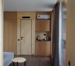 ДОМ РЕКА  (Дом у Катуни) в Катунь Dom Hotels