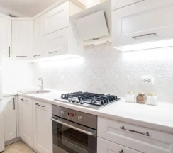 Апартаменты c 1 комнатой с балконом в Апартаменты на улице Т.С. Бородина 10