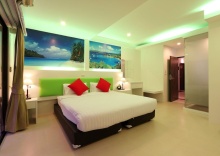 Номер Deluxe в Armoni Patong Beach Hotel