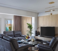 Двухместная вилла Luxury с видом на море двуспальная кровать в Pickalbatros Dana Beach Resort - Hurghada