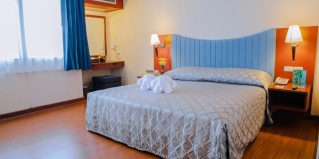 Бангкок: Отель Baiyoke Suite Hotel