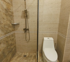 ПОЛУЛЮКС. в VS Hotel