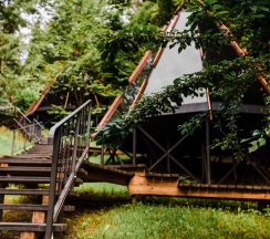 Делюкс с двуспальной кроватью в Pine River Красная Поляна