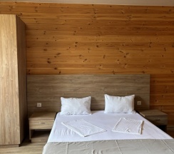 Пятиместные апартаменты Superior с красивым видом из окна в Golden House Hotel