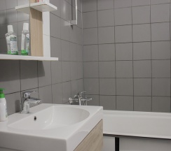 Квартира в Апартаменты на Водоёмная 80к3 квартира 129