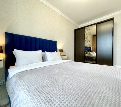 Однокомнатная квартира с потрясающим видом на город в ЖК "Pragma House" в Rauktis apartments