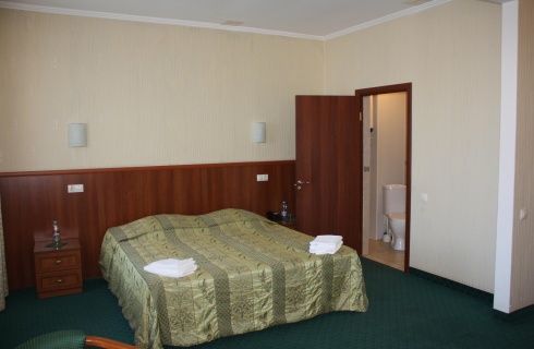 пгт Алексеевка: Отель Звезда