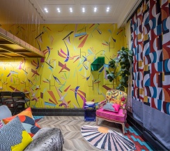 Апартаменты Deluxe с видом на внутренний двор в Апартаменты Dao De Rooms Pop Art Factory