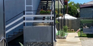 Сухум: Гостевой дом Абаза