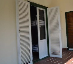 Кровать в общем номере в JMG Hostel Madrid