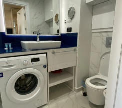 Трёхместный номер Deluxe с балконом и с видом на море в Апарт-отель MyGeorgia LLC Orbi City