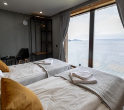 Номер студия в Bay house