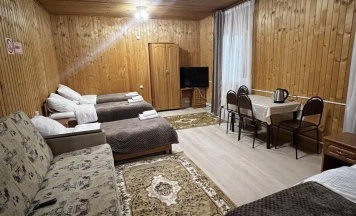 Номер стандарт улучшенный с 4 односпальными кроватями в Лесная Сказка