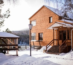 Семейный дом в Манская Петля