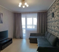Апартаменты с 2 комнатами с балконом и с красивым видом из окна в Onyx Apartment
