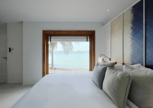 Четырёхместный номер Standard с 2 комнатами beachfront в Rocky's Boutique Resort - Veranda Collection Samui