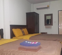 Четырёхместный семейный номер Standard в Rayonghouse Resort