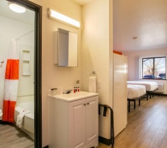 Четырёхместный номер Standard 2 отдельные кровати в Siegel Select Albuquerque