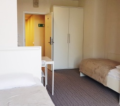 4.Стандарт с 2 раздельными кроватями категория 4 в Кантри Парк Отель&Club