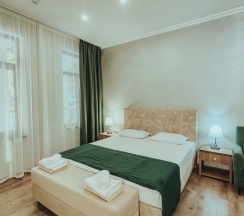 Двухместный полулюкс c 1 комнатой двуспальная кровать в Нарт