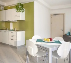 Семейные апартаменты Цокольный этаж c 1 комнатой в Residence Sunrise Cesenatico