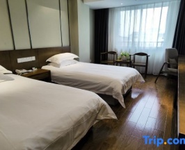 Номер Standard в YiYuan Hotel