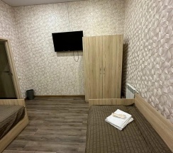 Номер улучшенный комфорт с 2 односпальными кроватями в Dream hostel
