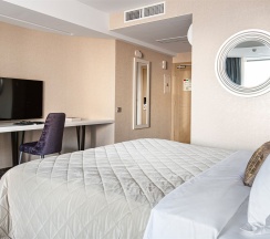 Делюкс панорамный в Kostas