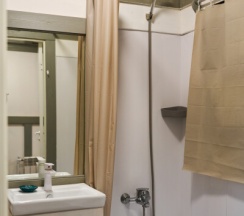 Номер в квадродоме с электрокамином в Алино