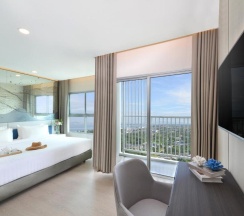 Двухместный люкс Presidential с балконом двуспальная кровать в Centre Point Prime Hotel Pattaya