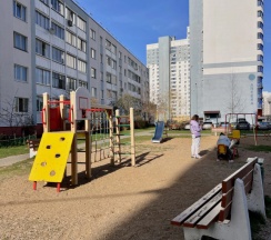 Апартаменты в Квартира Двухкомнатная в центре Минска на сутки/недели/месяцы 2 лоджии