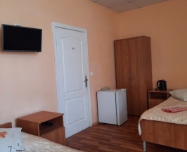 Четырёхместный номер Standard с красивым видом из окна в Уют