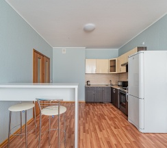 ул. Союзная 27 - этаж 16 комфортная квартира с отдельной спальней в Rooms-Eкб