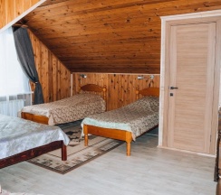 Апартаменты с 2 комнатами с красивым видом из окна в Велия