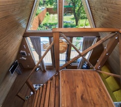 Четырехместный домик в Луна