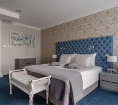 Апартаменты в Marins Grand Hotel Астрахань
