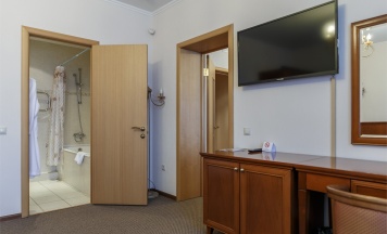 Сьют в Александръ