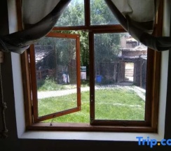 Кровать в общем номере (женский номер) в Up In The Air Youth Hostel