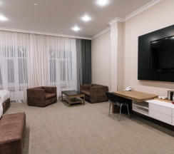 Family Luxe с джакузи в Central City Hotel Pyatigorsk