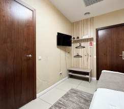Номер эконом (без окна) в Central Hotel