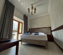 Двухместный двухкомнатный комфорт (Пушкино) в Джубга