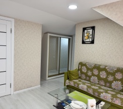 Комфорт Мансарда в Три Туза