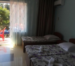 Трёхместный номер Standard в Guest House GIO 350