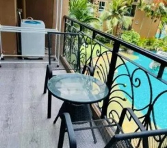 Апартаменты с 2 комнатами с видом на бассейн в Atlantis Condo Pattaya by Panissara