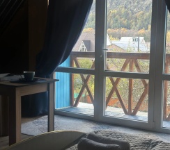 Двухместный номер Standard с балконом двуспальная кровать в Райские яблоки