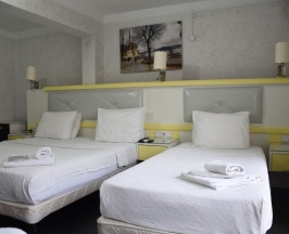 Трёхместный семейный номер Standard в Yalcin Hotel