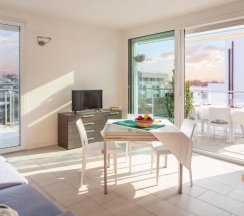 Двухместные семейные апартаменты c 1 комнатой двухъярусная кровать в Residence Sunrise Cesenatico